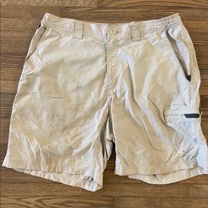 Columbia PFG fishing shorts